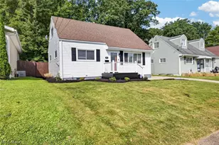 558 Alaho St, Akron, OH 44305 - Photo 3