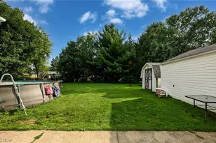 3277 Mayfair Rd, Akron, OH 44312 - Photo 17
