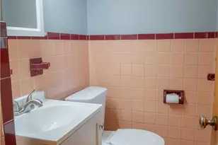 1553 Onondago Ave, Akron, OH 44305 - Photo 9