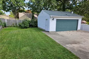 1553 Onondago Ave, Akron, OH 44305 - Photo 25