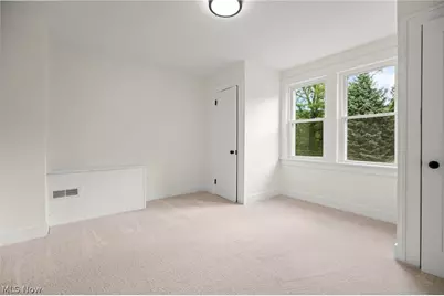 4597 Elyria Avenue, Lorain, OH 44055 - Photo 29