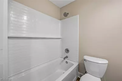 4551 Lockwood Boulevard, Youngstown, OH 44511 - Photo 29