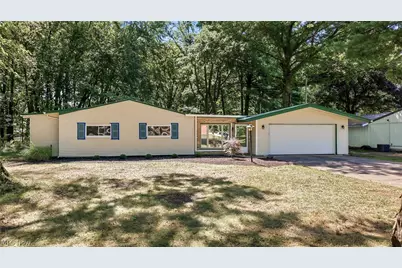 4551 Lockwood Boulevard, Youngstown, OH 44511 - Photo 1