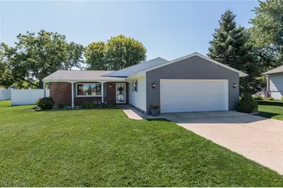 110 Birchwood Drive, Sandusky, OH 44870 - Photo 1