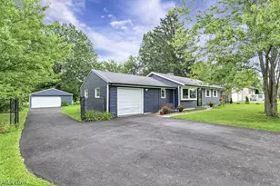 1413 Princeton Dr, Brunswick, OH 44212 - Photo 3