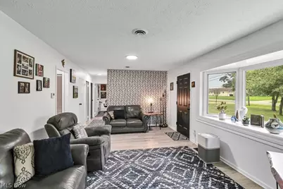 1413 Princeton Drive, Brunswick, OH 44212 - Photo 9