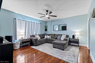 247 Milan St N, Canal Fulton, OH 44614 - Photo 7
