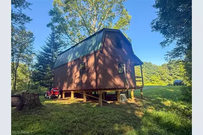 41298 Pleasant Ridge Rd, Graysville, OH 45734 - Photo 5