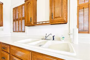 1007 Campus Dr, Belpre, OH 45714 - Photo 17