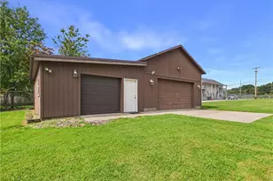 1007 Campus Dr, Belpre, OH 45714 - Photo 3