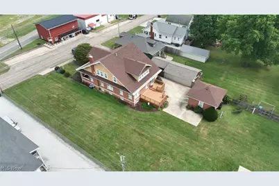 1007 Campus Drive, Belpre, OH 45714 - Photo 47