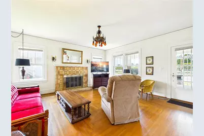 1007 Campus Drive, Belpre, OH 45714 - Photo 11