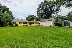 678 Shook Rd, Akron, OH 44319 - Photo 5