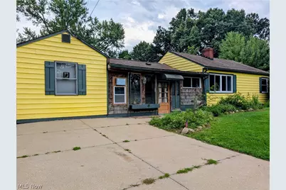 678 Shook Road, Akron, OH 44319 - Photo 3