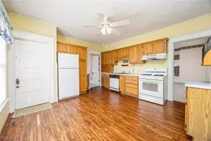 419 Williams Ave, Williamstown, WV 26187 - Photo 23