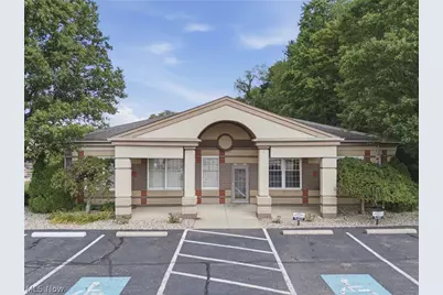 4368 Dressler Road NW #201A, Canton, OH 44718 - Photo 1