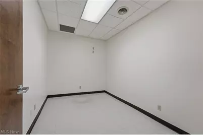 4368 Dressler Road NW #201A, Canton, OH 44718 - Photo 45