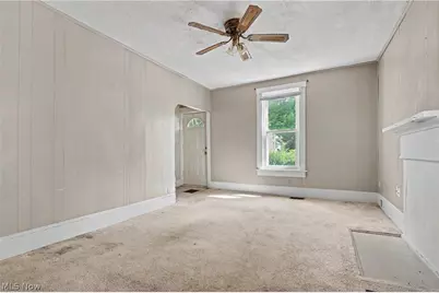 409 Ohio Avenue, Salem, OH 44460 - Photo 5