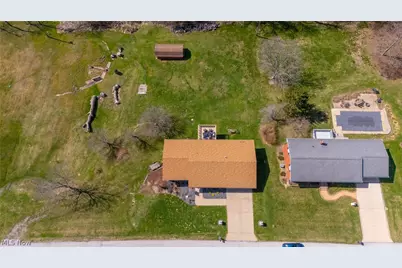 69900 The Meadows, St Clairsville, OH 43950 - Photo 5
