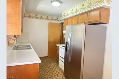 127 Stuart Drive, Wintersville, OH 43953 - Photo 11
