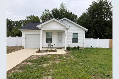 2279 Arrowhead Street, Lorain, OH 44052 - Photo 1