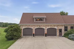 2815 Bartlett Rd, Mantua, OH 44255 - Photo 3