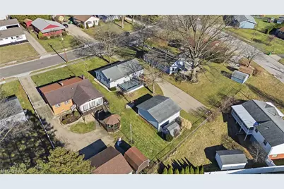 1118 Valley Drive NW, North Canton, OH 44720 - Photo 49
