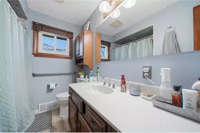1118 Valley Drive NW, North Canton, OH 44720 - Photo 9