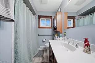 1118 Valley Dr NW, North Canton, OH 44720 - Photo 11