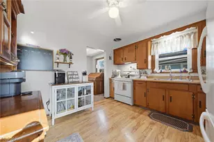 1118 Valley Dr NW, North Canton, OH 44720 - Photo 23