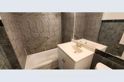3638 Chelton Road #Down, Huber Heights, OH 44120 - Photo 7