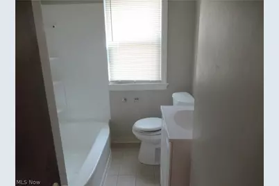 11901 Wayland Avenue, Loveland, OH 44111 - Photo 13