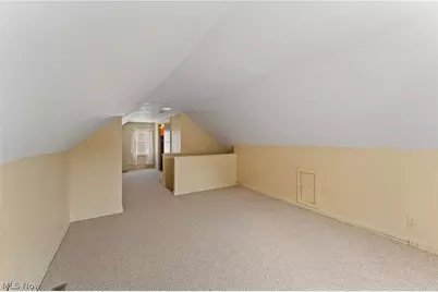 156 S Roanoke Avenue, Austintown, OH 44515 - Photo 13