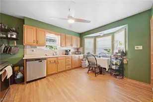 1933 9th St, Cuyahoga Falls, OH 44221 - Photo 5
