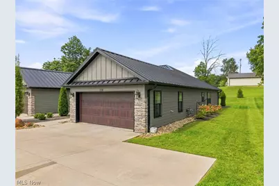 1017 Sycamore Lane, Millersburg, OH 44654 - Photo 3