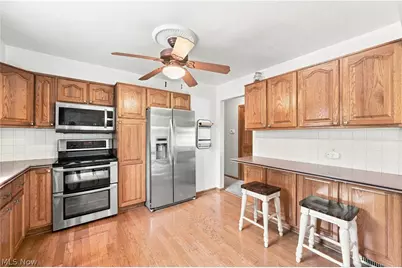 1924 Lincoln Road, Wickliffe, OH 44092 - Photo 9