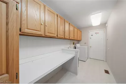 645 Grand View Lane, Aurora, OH 44202 - Photo 13