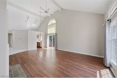 645 Grand View Lane, Aurora, OH 44202 - Photo 9