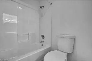7358 Oakhill Rd, Oakwood, OH 44146 - Photo 15