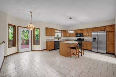 7358 Oakhill Road, Oakwood, OH 44146 - Photo 3