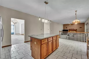 7358 Oakhill Rd, Oakwood, OH 44146 - Photo 7