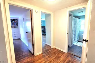 7907 Baumhart Rd, Amherst, OH 44001 - Photo 21