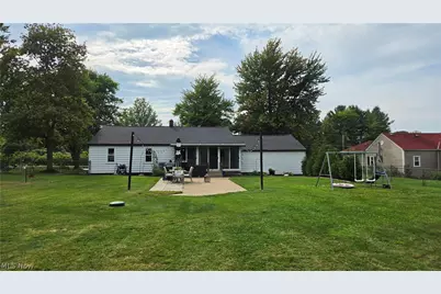 7907 Baumhart Road, Amherst, OH 44001 - Photo 29