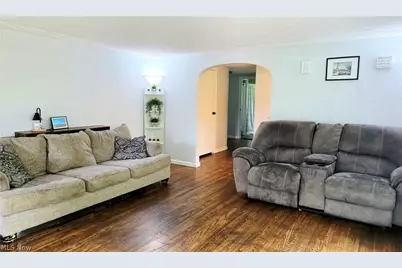 7907 Baumhart Road, Amherst, OH 44001 - Photo 11