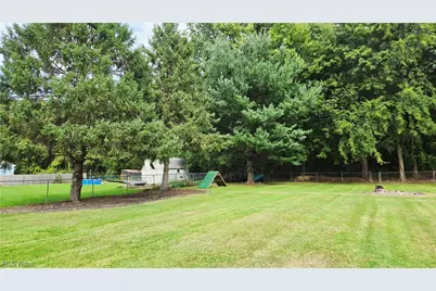 7907 Baumhart Road, Amherst, OH 44001 - Photo 27