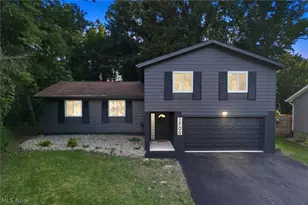 1700 Karg Dr, Akron, OH 44313 - Photo 1