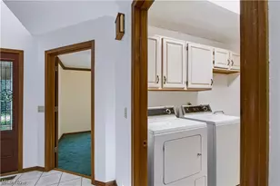 697 Cherry Valley Dr, Amherst, OH 44001 - Photo 27