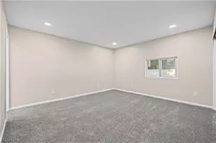 1398 Cordova Ave, Akron, OH 44320 - Photo 13