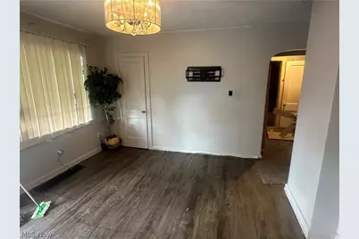 17015 Palda Drive, Loveland, OH 44128 - Photo 7