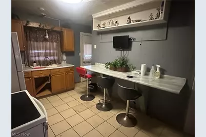 17015 Palda Drive, Loveland, OH 44128 - Photo 15